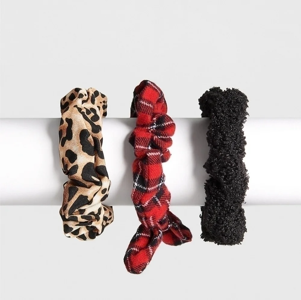 3 Pack Black Fuzzy Brown Black Leopard Red Plaid Bow Scrunchie Set NWT